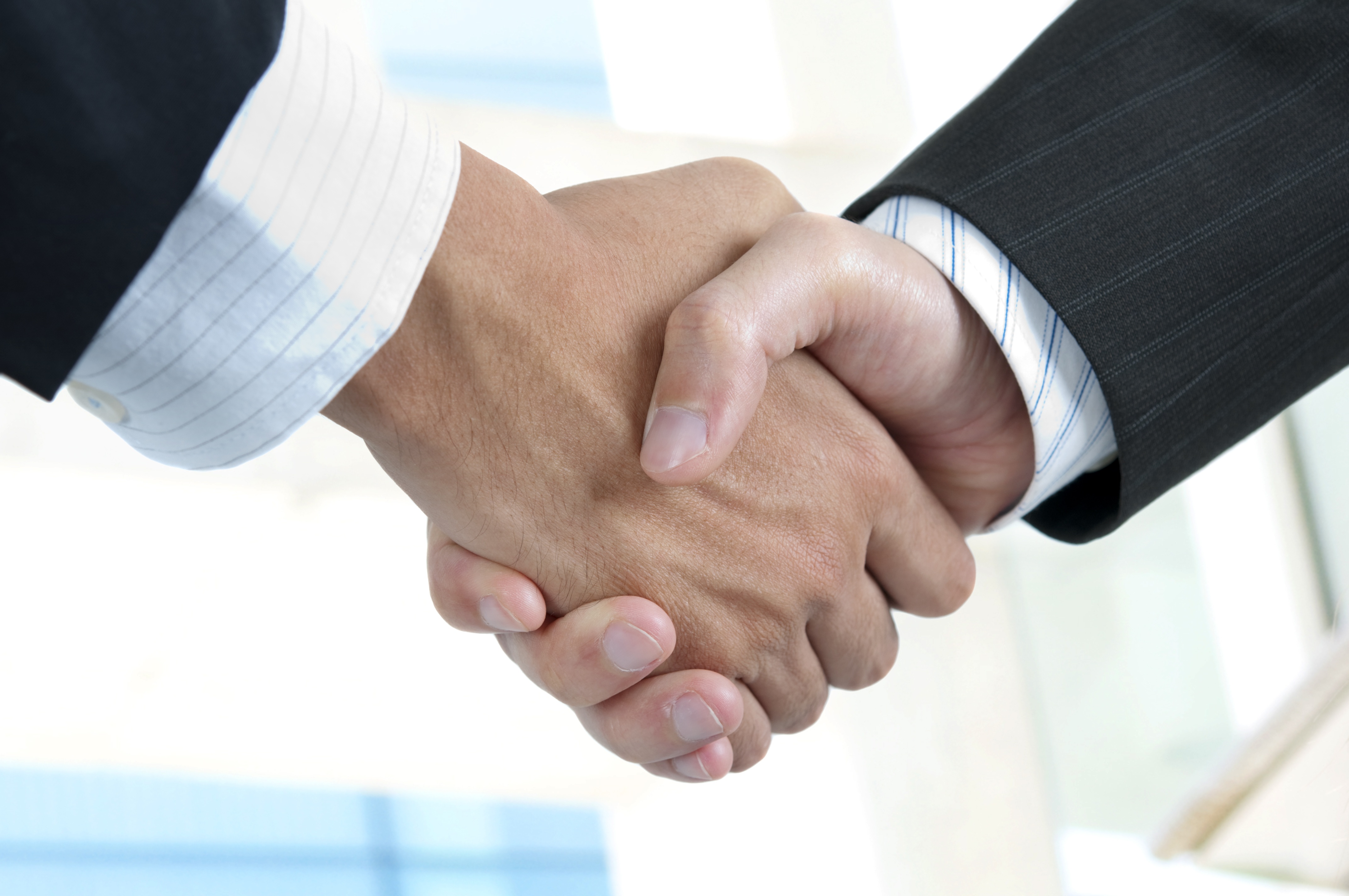 b2b content marketing two men shaking hands